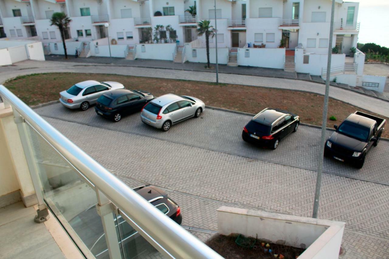 Jdlourenco House Nazare Bagian luar foto
